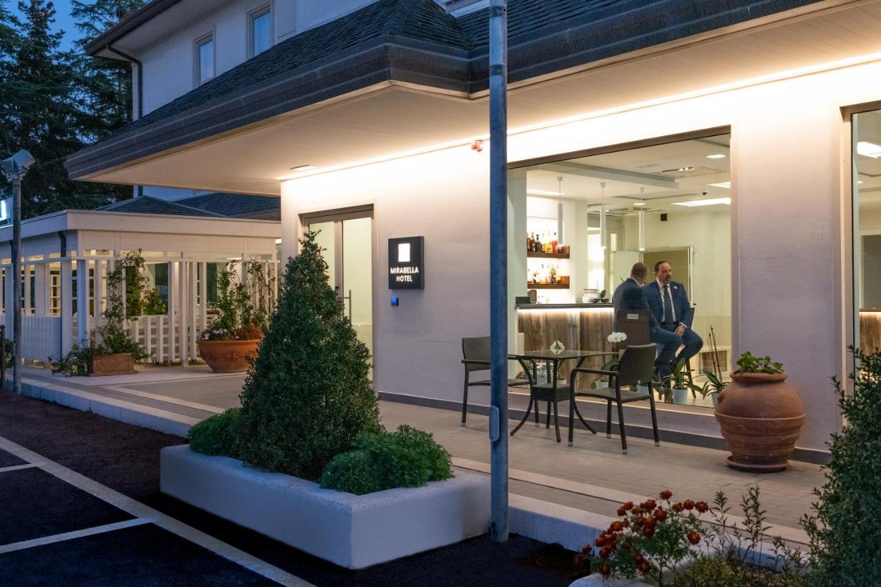 Mirabella Eclano Mirabella Hotel מראה חיצוני תמונה